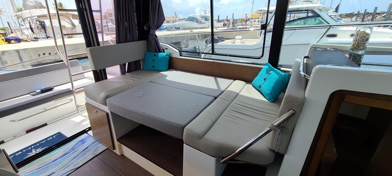 9171994_956314865_0_181220231447_24