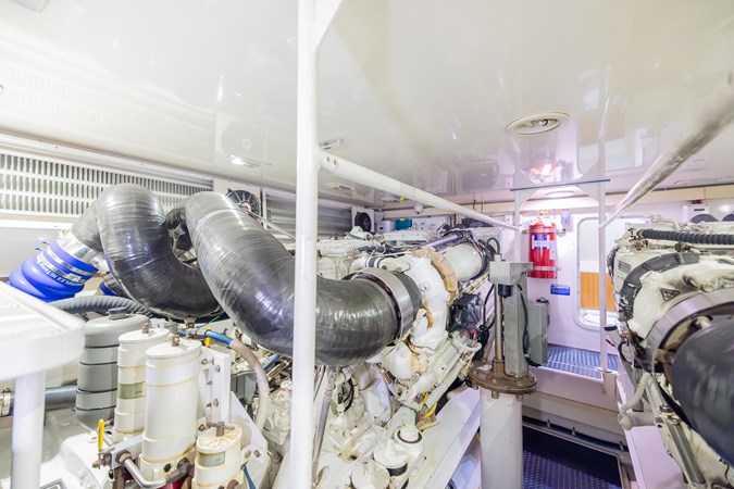 685A4651-Enhanced-NR