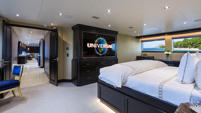 TANZANITE 145' Westship 2004/2023 - Master Stateroom