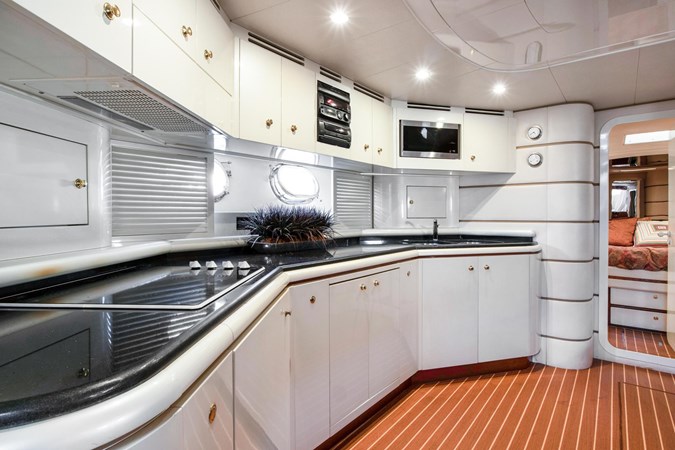 16_1998 63ft Baia Sports Cruiser