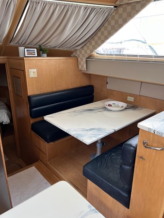 9210431_957808353_0_270120240811_88