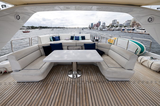 100 Azimut 1999_Tom Robertson_25