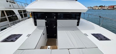 SEA SWAN 30 
