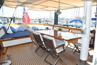 Tilikum Delta 4 Aft Deck 1