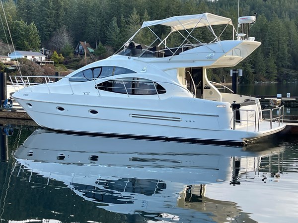 Port Side, Swim Step, Staple Rails