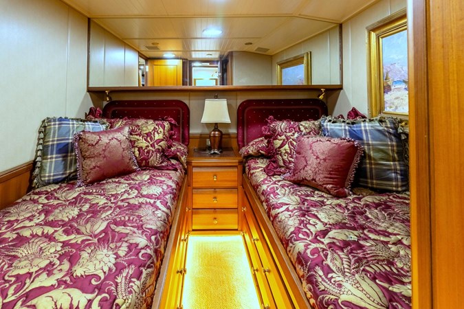 CHAIRMAN  - Yacht for sale