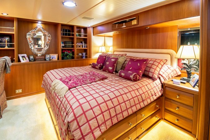 CHAIRMAN  - Yacht for sale