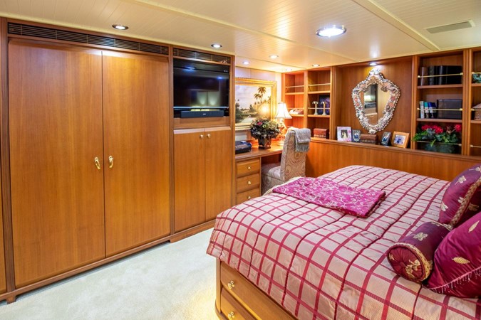 CHAIRMAN  - Yacht for sale