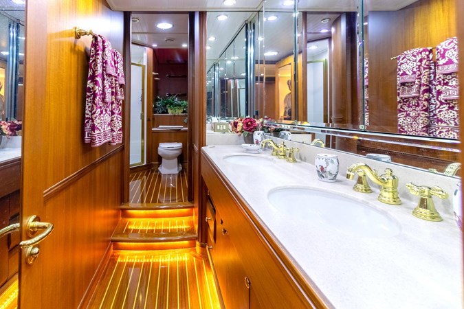CHAIRMAN  - Yacht for sale