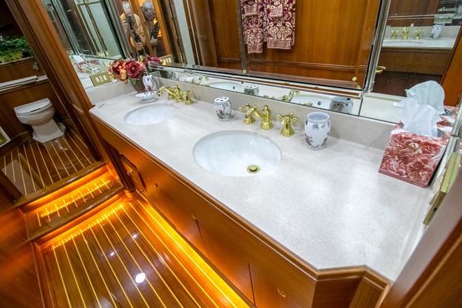 CHAIRMAN  - Yacht for sale