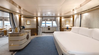 Olympus 10 OLYMPUS brochure BF_Page_23_Image_0001