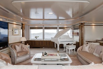 Upper deck salon piano