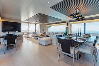 UNTETHERED 2 2021 Horizon FD110 (UNTETHERED) Main Saloon, Dining