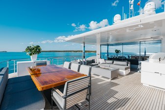 UNTETHERED 23 2021 Horizon FD110 (UNTETHERED) Boat Deck_2