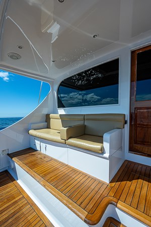 58_hunley_sullivan_will_rise_cockpit_7