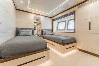 Exinity  37 38. Twin 