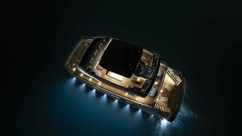 2026 Lazzara LPC300-LIGHTS 2