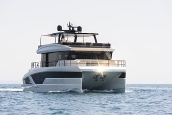 2024 Lazzara LPC 300 44 2026 Lazzara LPC300-BOW RUNNING 1