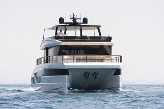 2024 Lazzara LPC 300 53 2026 Lazzara LPC300-BOW2