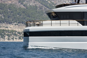 2024 Lazzara LPC 300 64 2026 Lazzara LPC300-PROFILE BOW