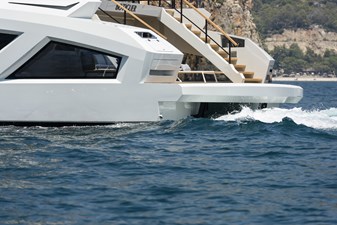 2024 Lazzara LPC 300 74 2026 Lazzara LPC300-STERN
