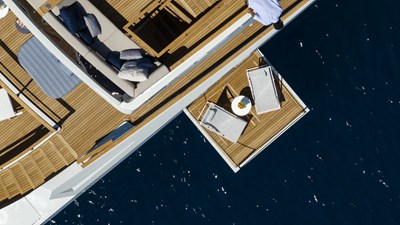 2024 Lazzara LPC 300 96 2027 Lazzara LPC 300 TEAK