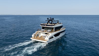 2024 Lazzara LPC 300 99 DJI_0223