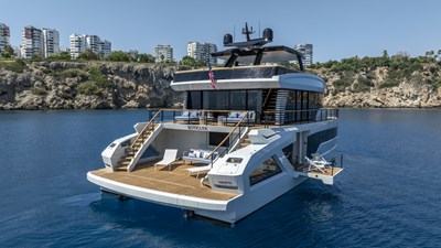 2024 Lazzara LPC 300 103 DJI_0345