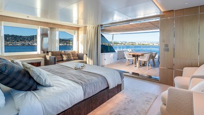 OCEANIC 143 9 Owner's Bridge Deck - OCEANIC 143' Canados 2023