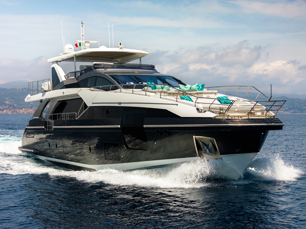 A FERRETTI J042716190327 関税送料込 Used Ferretti Yachts for Sale - SYS Yacht Sales