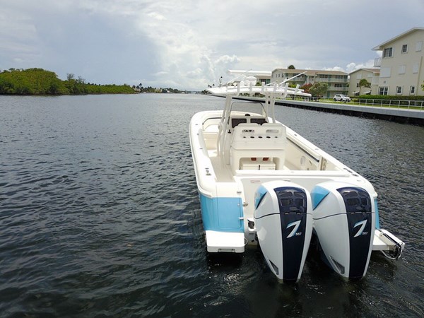 12_2015 37ft Intrepid 375 Center Console