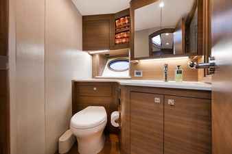 Anjamar 11 Cabin 