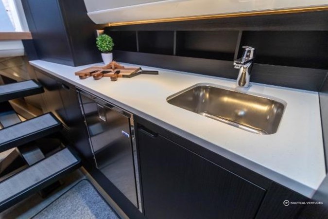 8524776_20230113080027513_1_LARGE (Medium)