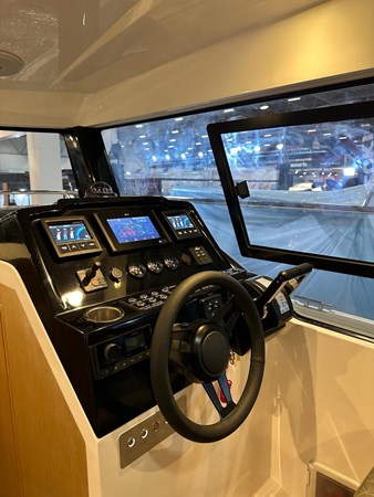 12_2023 30ft Vento Yacht V30 Weekender_twin engine