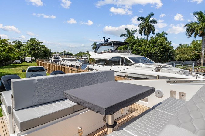 20_2023 37ft Astondoa 377 Coupe Outboard