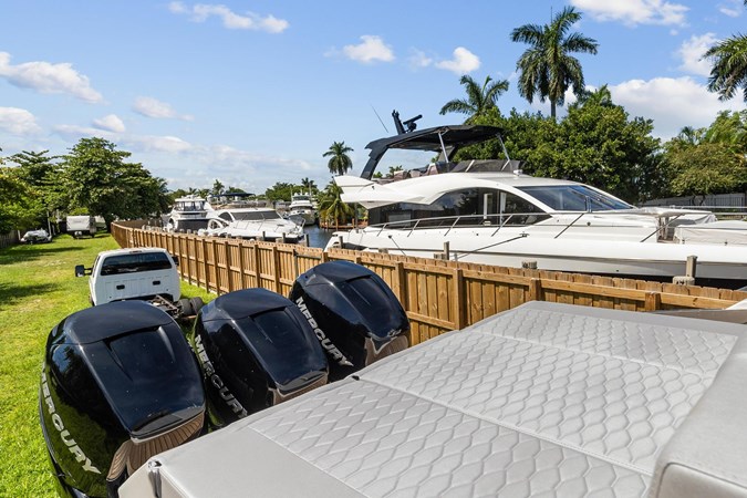 22_2023 37ft Astondoa 377 Coupe Outboard