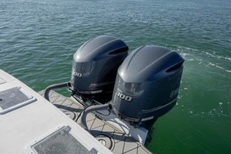 2003 SeaCraft SC32 Master Angler 11 
