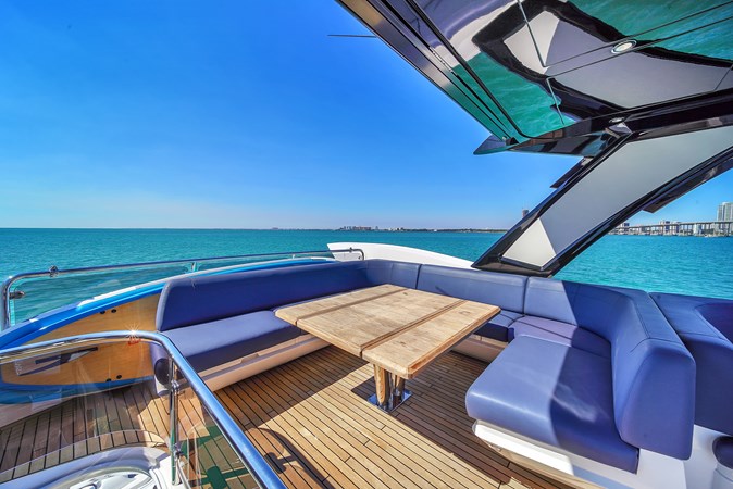 68 Sunseeker Manhattan-17