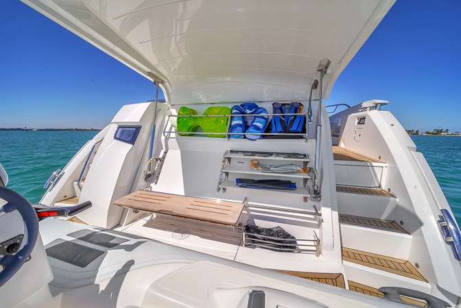 68 Sunseeker Manhattan-86