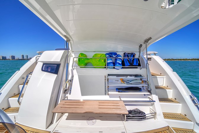 68 Sunseeker Manhattan-87