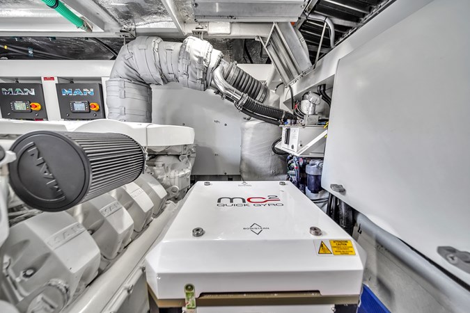 68 Sunseeker Manhattan-95