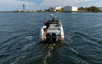 2022 Fairline F-Line 33 11 