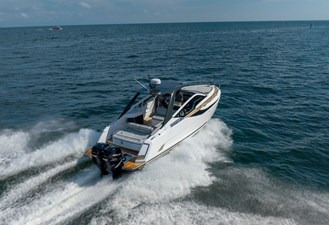 2022 Fairline F-Line 33 19 