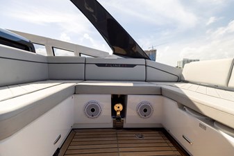 2022 Fairline F-Line 33 47 