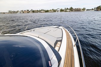 2022 Fairline F-Line 33 58 