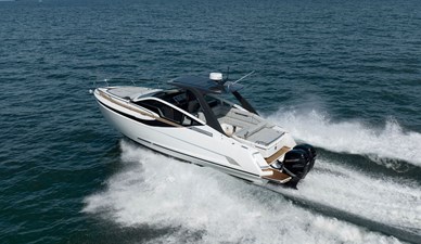 2022 Fairline F-Line 33 0 untitled-36