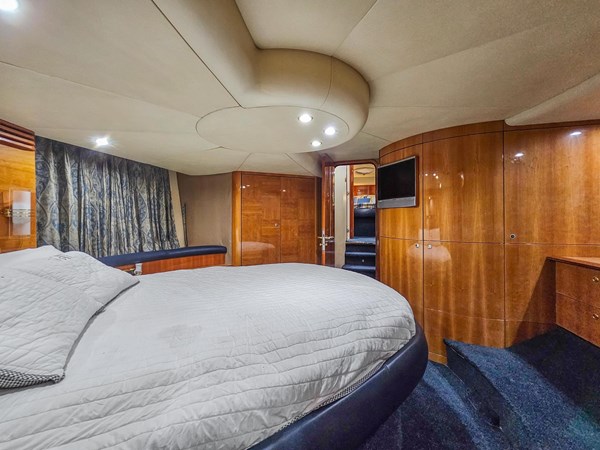 27-2005 55ft Azimut 55 Flybridge SUSI