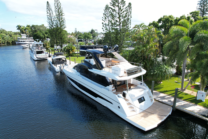 7_2024 66ft Astondoa 66 Flybridge #20