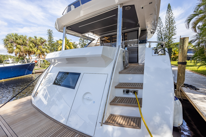 13_2024 66ft Astondoa 66 Flybridge #20