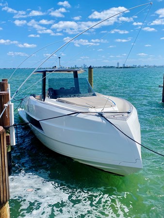 2_2020 37ft Astondoa 377 Coupe OB